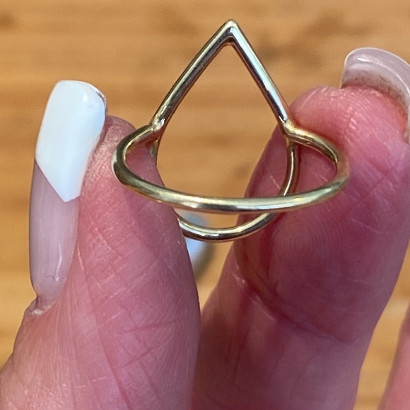 🎉 ARTISAN MADE GOLD FILLED LARGE TEAR DROP RING‼️ - Picture 4 of 8